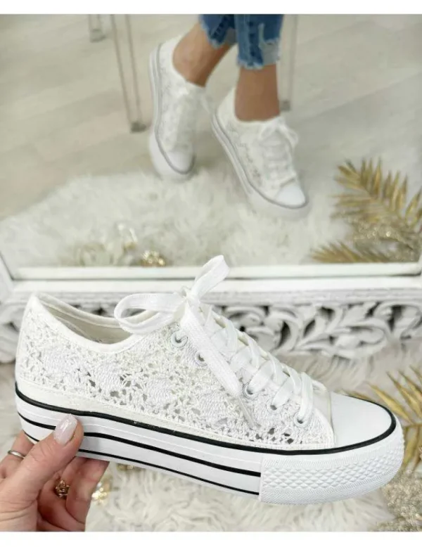 My Look Féminin baskets blanches en crochet "inspi" Sale