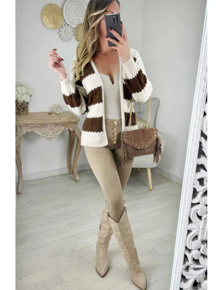 gilet_en_maille_ray_beige_1.webp My Look Féminin Gilet en maille rayé beige & choco Discount