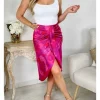 My Look Féminin jupe satinée drapée et fendue rose et fuchsia Clearance
