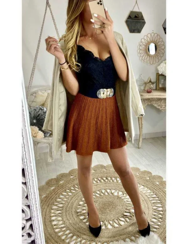 My Look Féminin Ma jolie jupe camel plissée lumineuse Hot