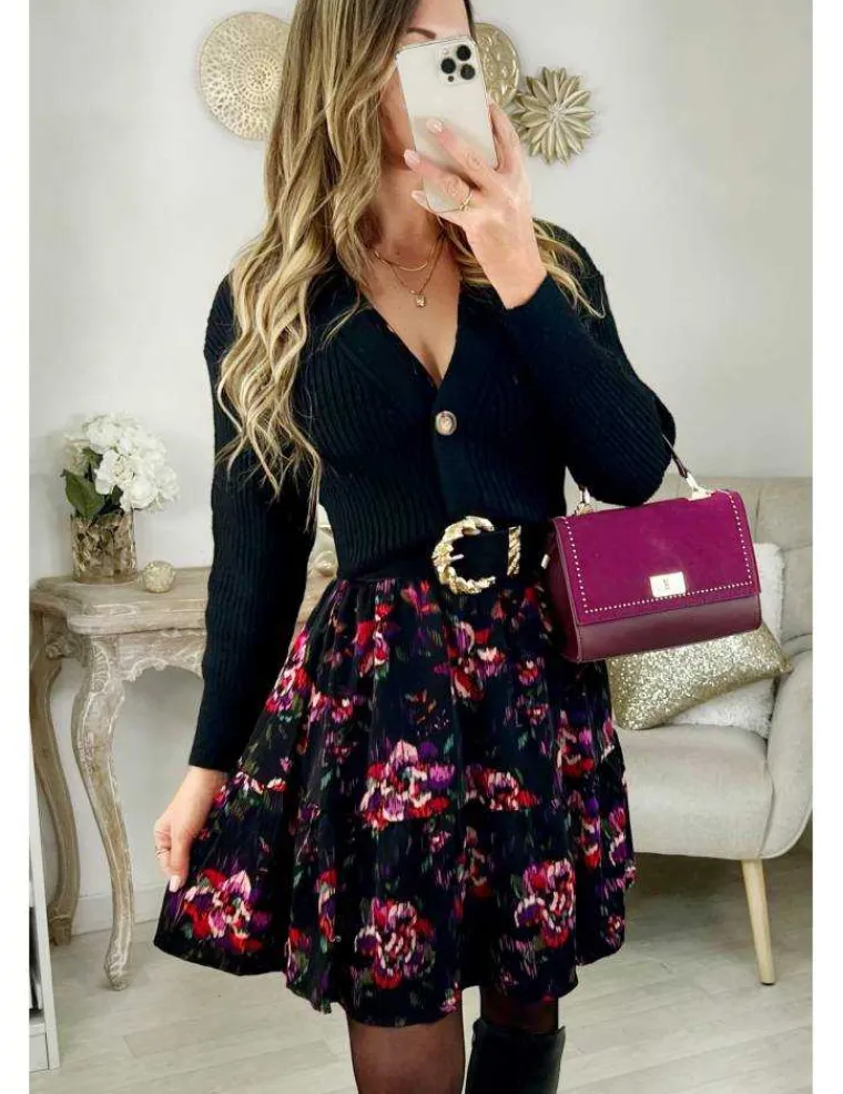 ma_jolie_robe_col_v_quotb_2.webp My Look Féminin Ma jolie robe col V "blurry flowers" Fashion
