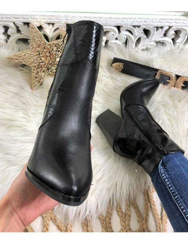 My Look Féminin Mes bottines black croco "style Santiag" Fashion
