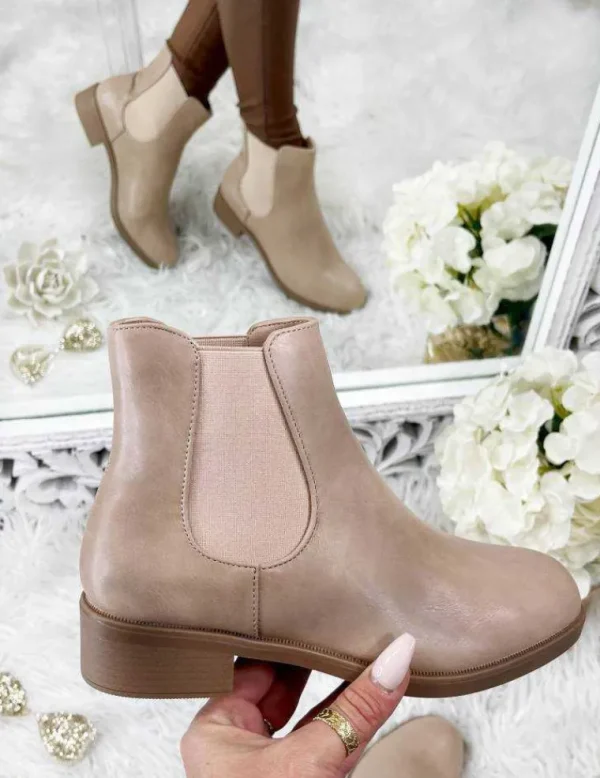 My Look Féminin Mes bottines Chelsea beige New
