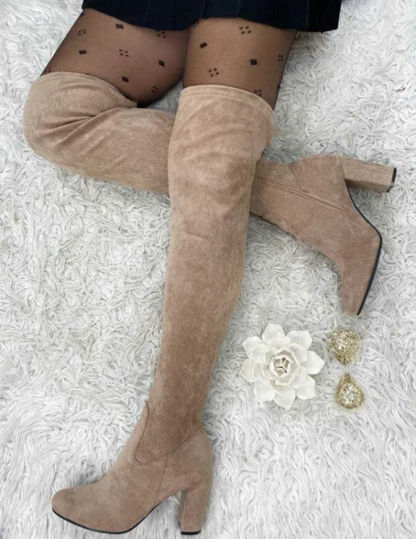 My Look Féminin Mes cuissardes à talon taupe" joli lacet" New