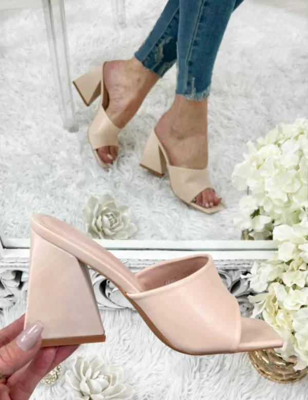 My Look Féminin Mes jolies mules beige "carrées" Best