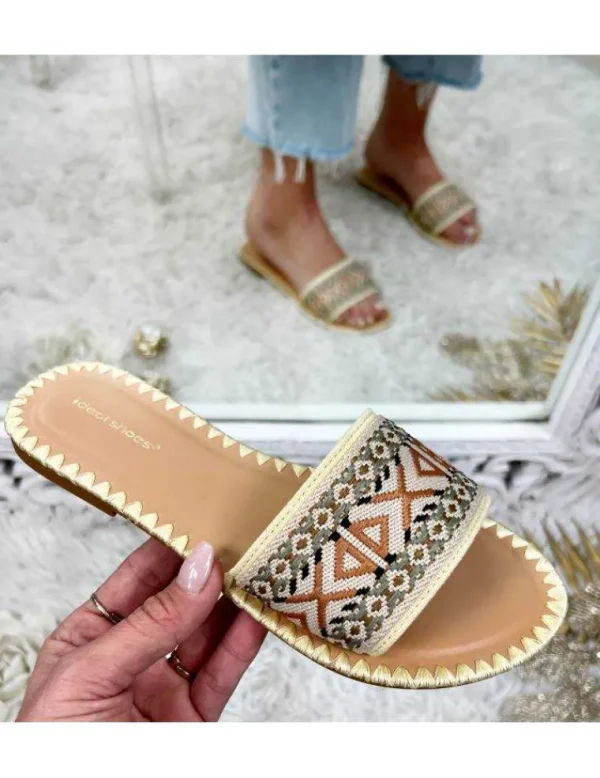 My Look Féminin Mes jolies mules "ethnic" Online
