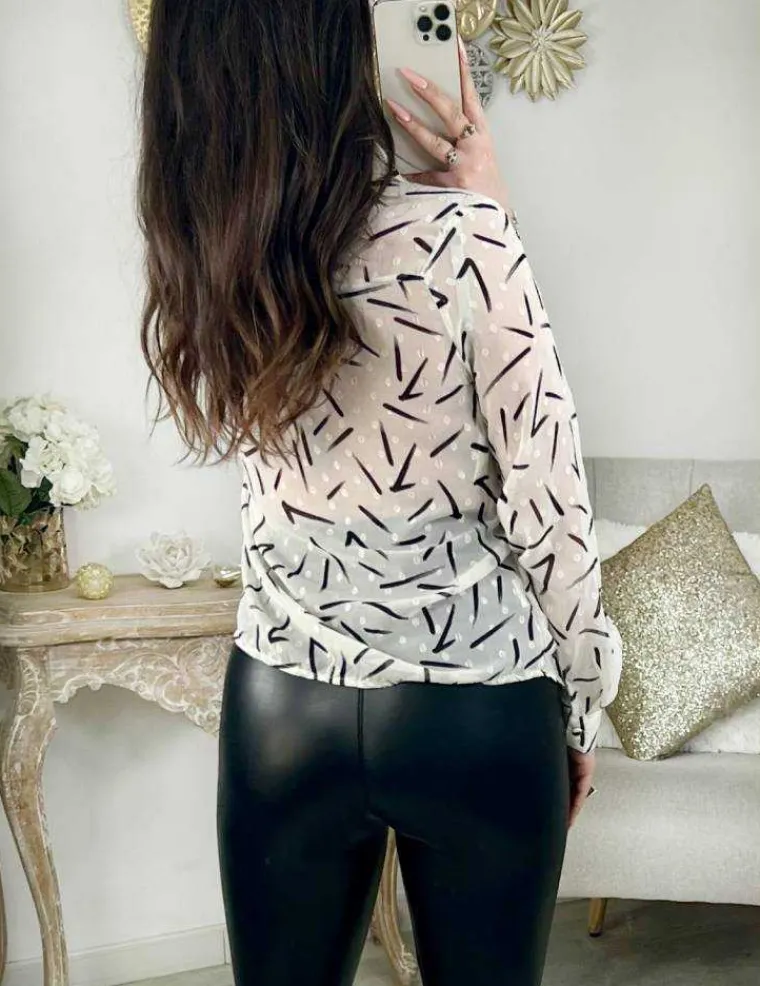 mon_chemisier_en_voilage__1-4.webp My Look Féminin Mon chemisier en voilage cream " black touch " Discount