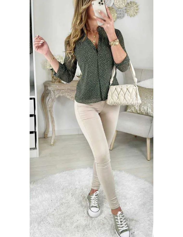 mon_chemisier_quotkaki_am_1.webp My Look Féminin Mon chemisier "kaki & jolis pois" Hot
