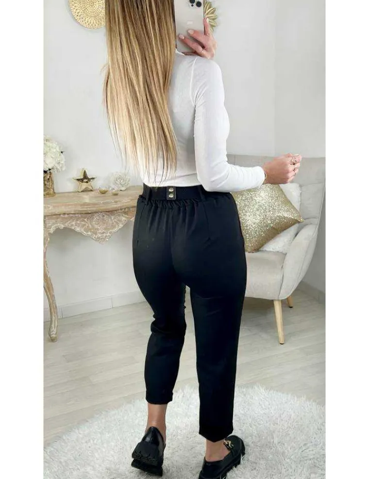 mon_pantalon_noir_amp_dro_2.webp My Look Féminin Mon pantalon noir & droit "Chain belt" Online
