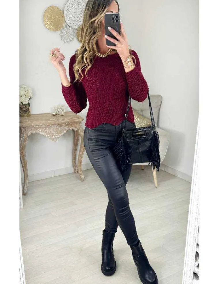 pull_en_maille_court_bord_1.webp My Look Féminin Pull en maille court bordeaux Clearance