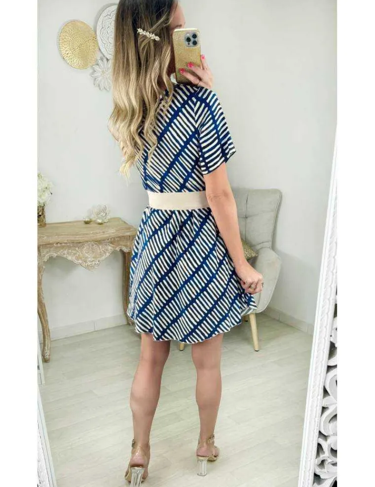 robe_fluide_motifs_bleus__2.webp My Look Féminin robe fluide motifs bleus col v Fashion