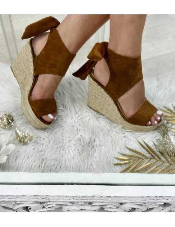 My Look Féminin sandales compensées style daim camel Outlet