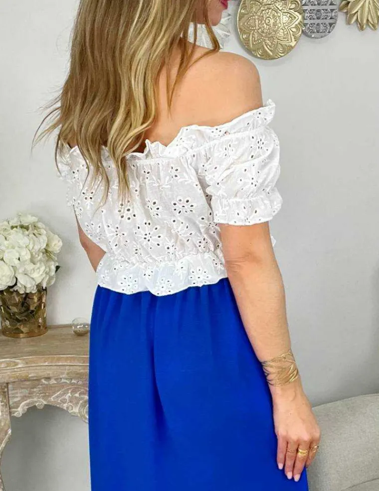 top_blanc_quotbroderiequo_2.webp My Look Féminin Top blanc "broderie" Online